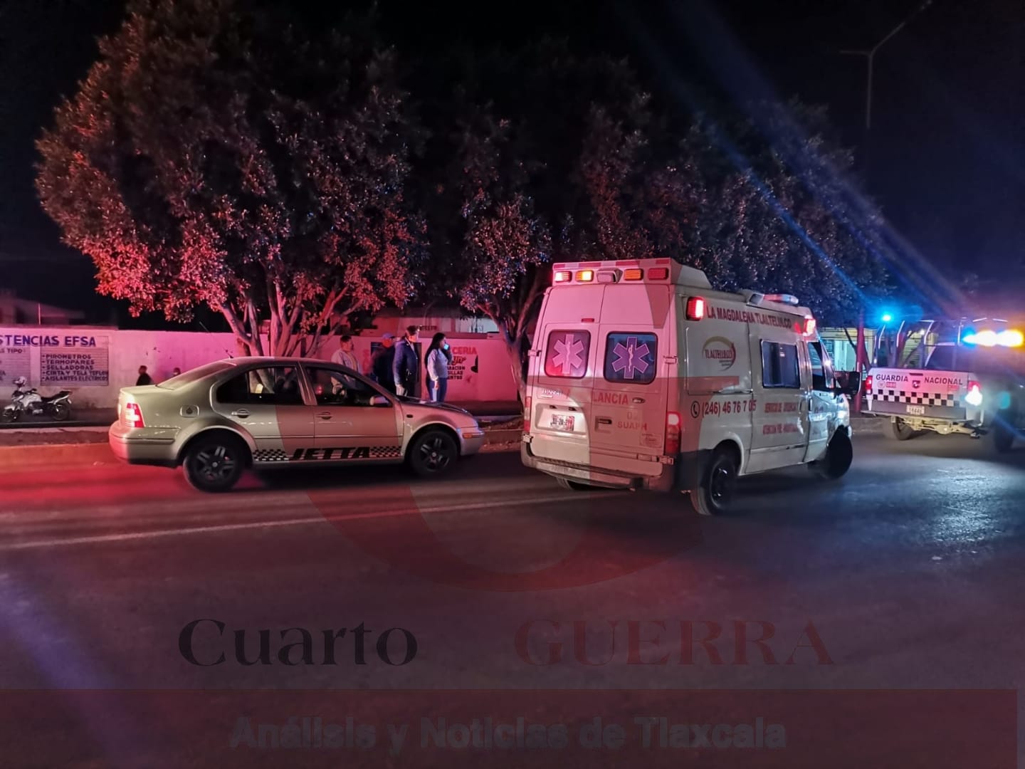 Dos hombres fueron atropellados en La Magdalena Tlaltelulco